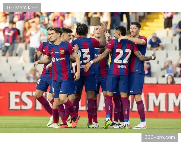 巴萨建队逻辑受质疑，资金困境之外更深层问题显现